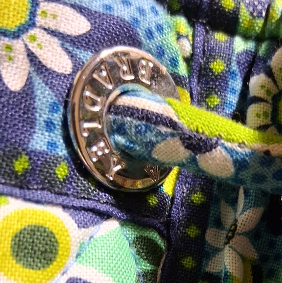 VERA BRADLEY Daisy Floral Quilt Drawstring Backpack Bag
